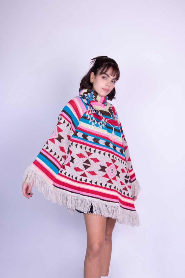 PONCHO NAVAJO